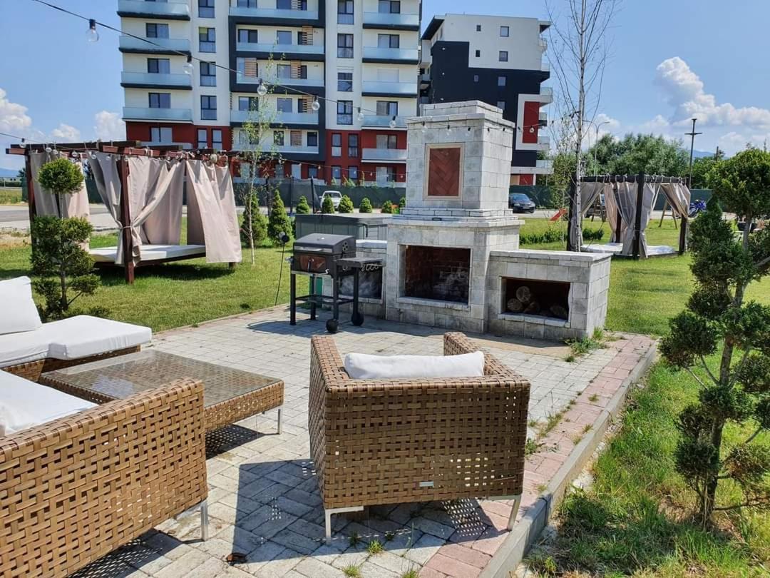 Vivamus Studio Braşov Exteriör bild